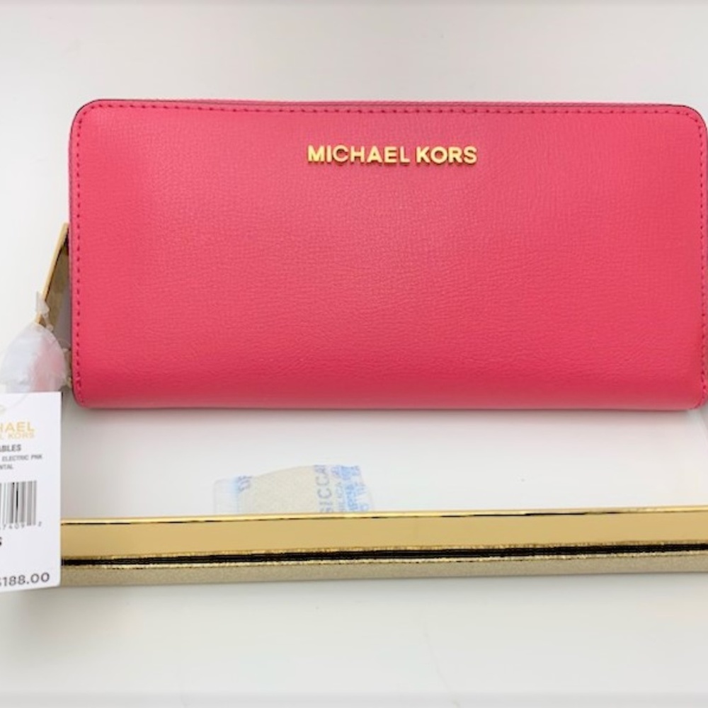 Michael Kors Giftables Leather Purse Electric Pink